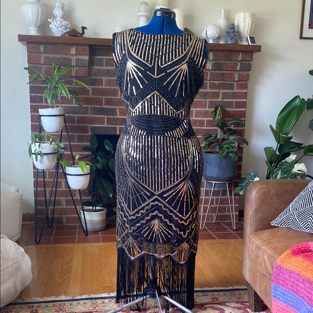 20s style Flapper Black and Gold Women's Dress